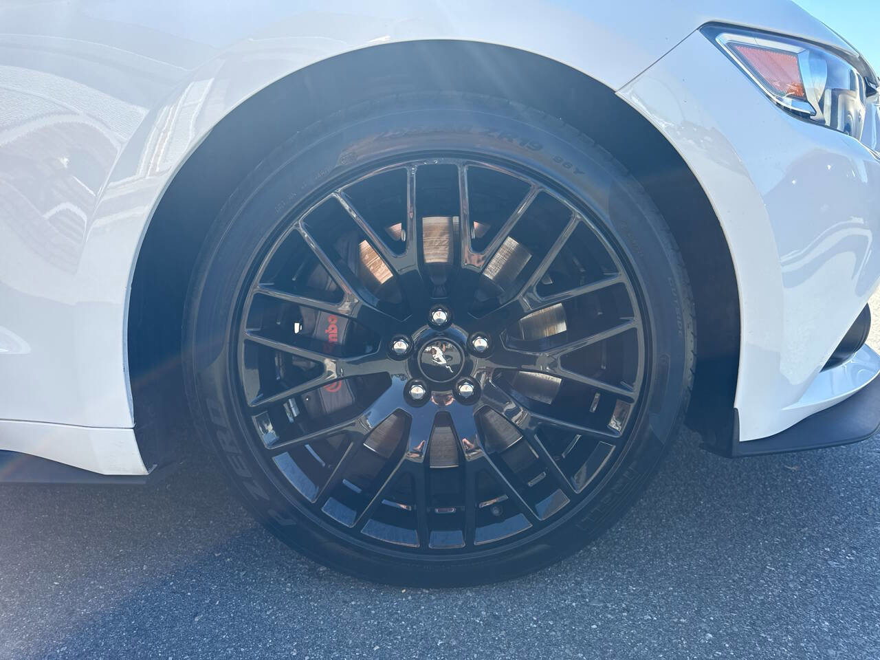 Used 2017 Ford Mustang GT w/ GT Performance Package image 31