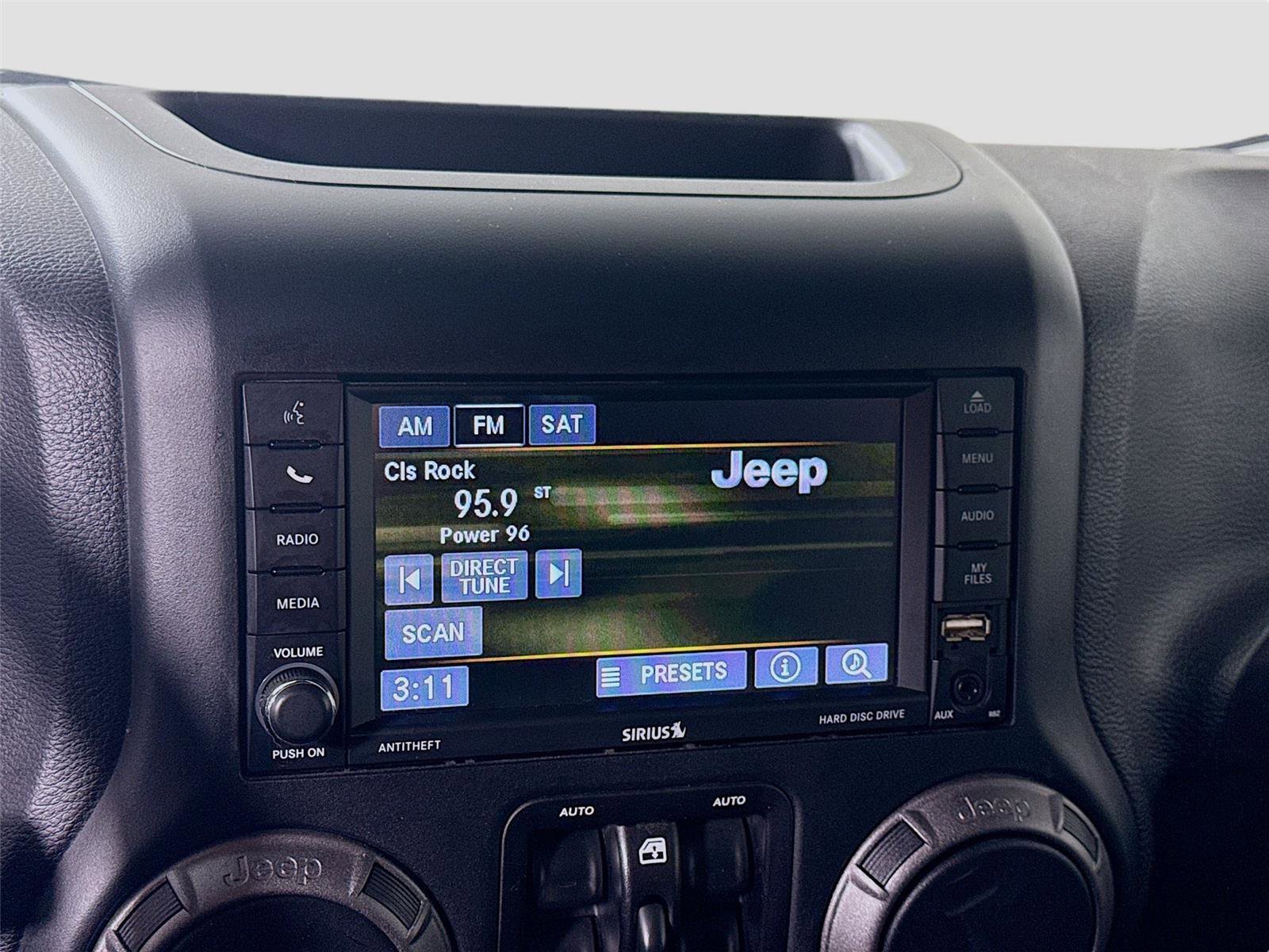 Used 2018 Jeep Wrangler Unlimited Sport S image 6