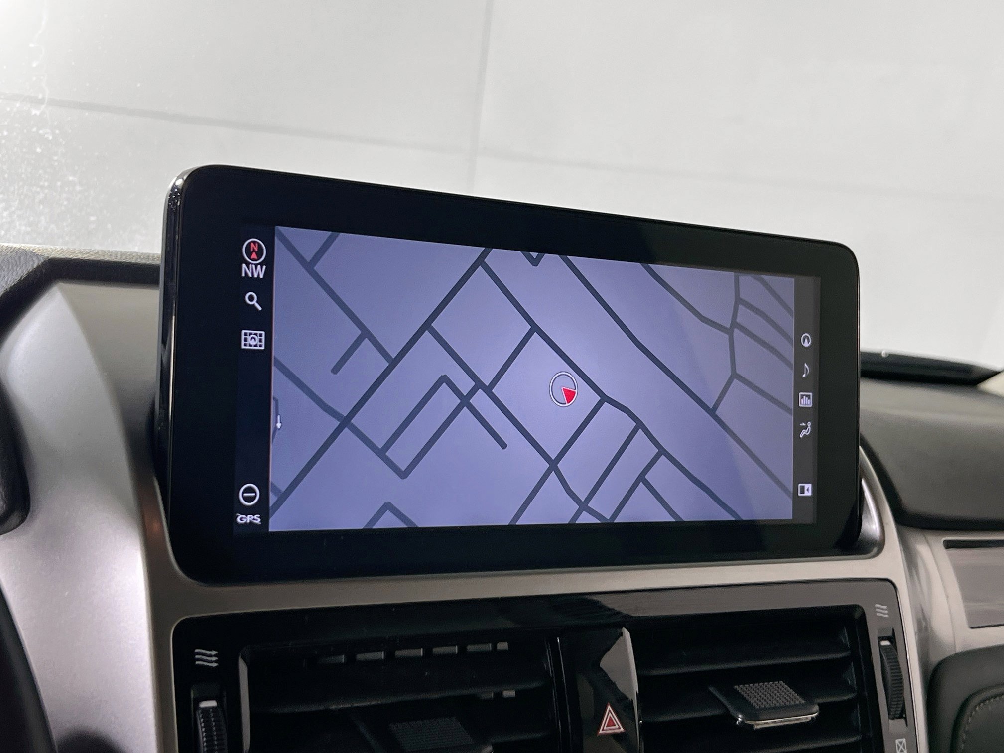 Used 2023 Lexus GX 460 Premium w/ Premium Package image 13