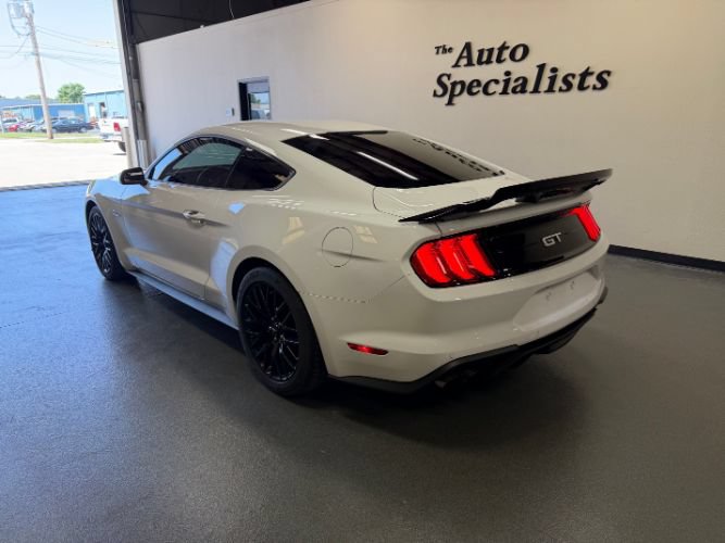 Used 2018 Ford Mustang GT w/ GT Performance Package RWD image 2