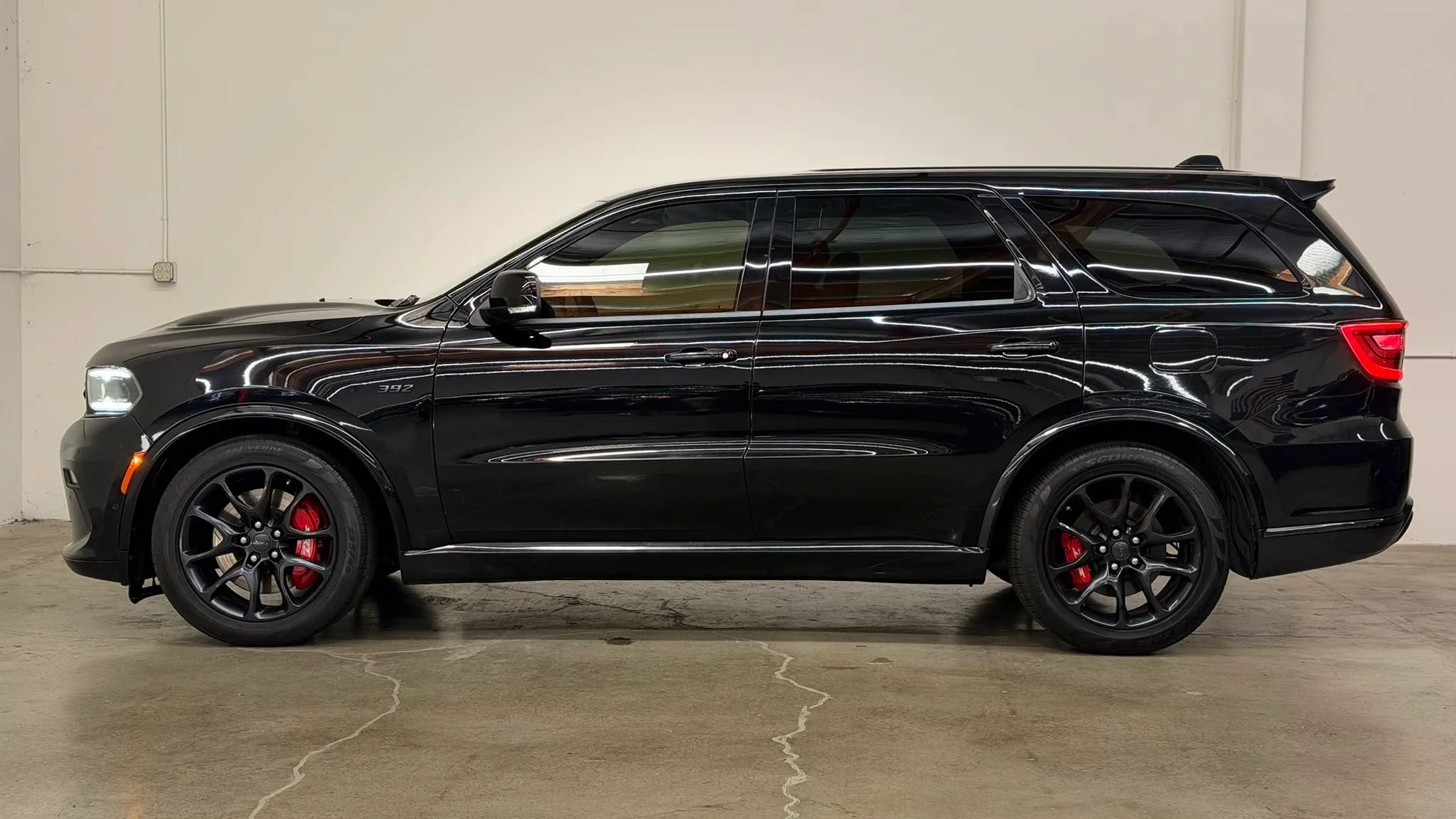 Used 2021 Dodge Durango SRT w/ Black Package AWD/4WD image 12