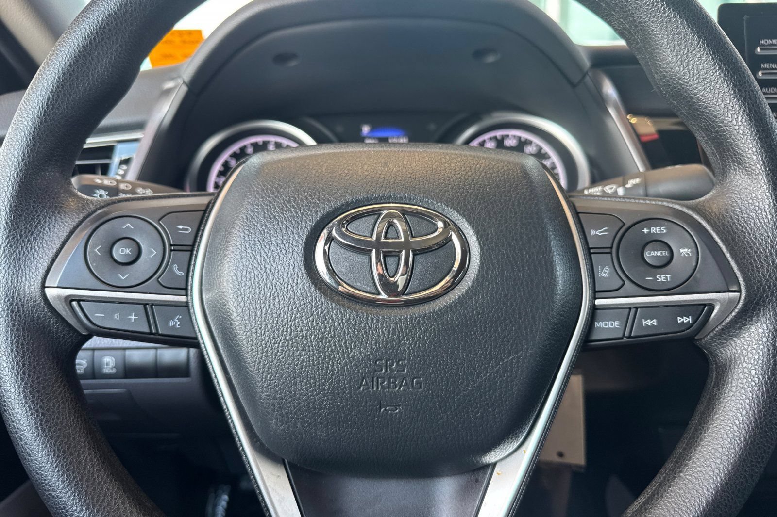Used 2024 Toyota Camry LE FWD image 25