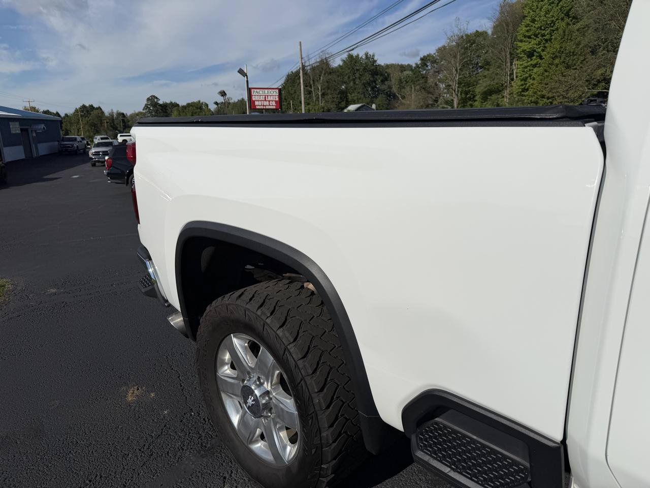 Used 2020 Chevrolet Silverado 2500 LTZ w/ LTZ Plus Package AWD/4WD image 17
