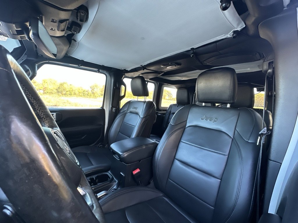 Used 2019 Jeep Wrangler Unlimited Sahara w/ Quick Order Package 24M Moab image 16