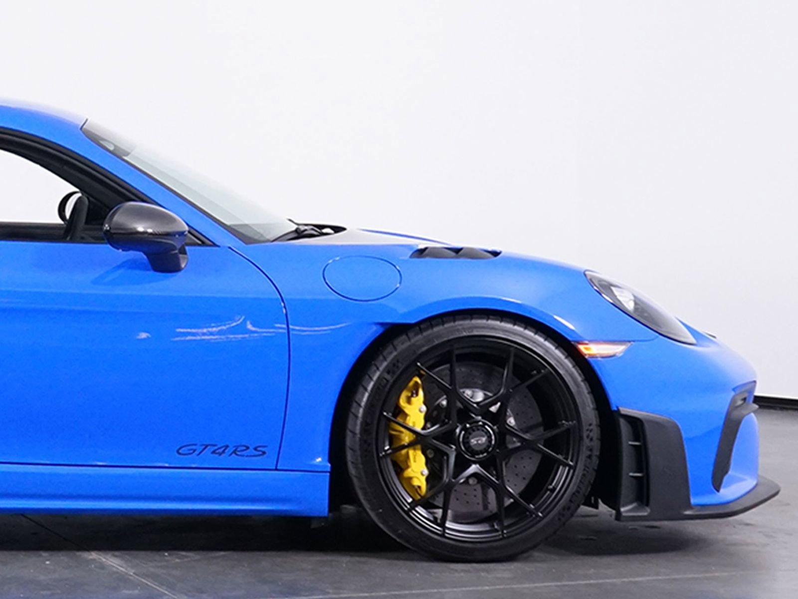 Used 2025 Porsche 718 Cayman GT4 RS image 15