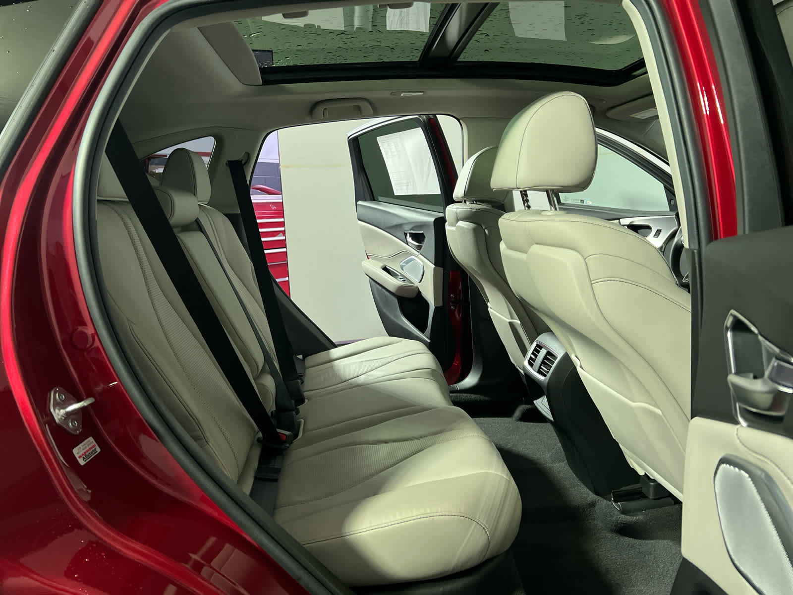 Used 2025 Acura RDX SH-AWD w/ Technology Package image 23