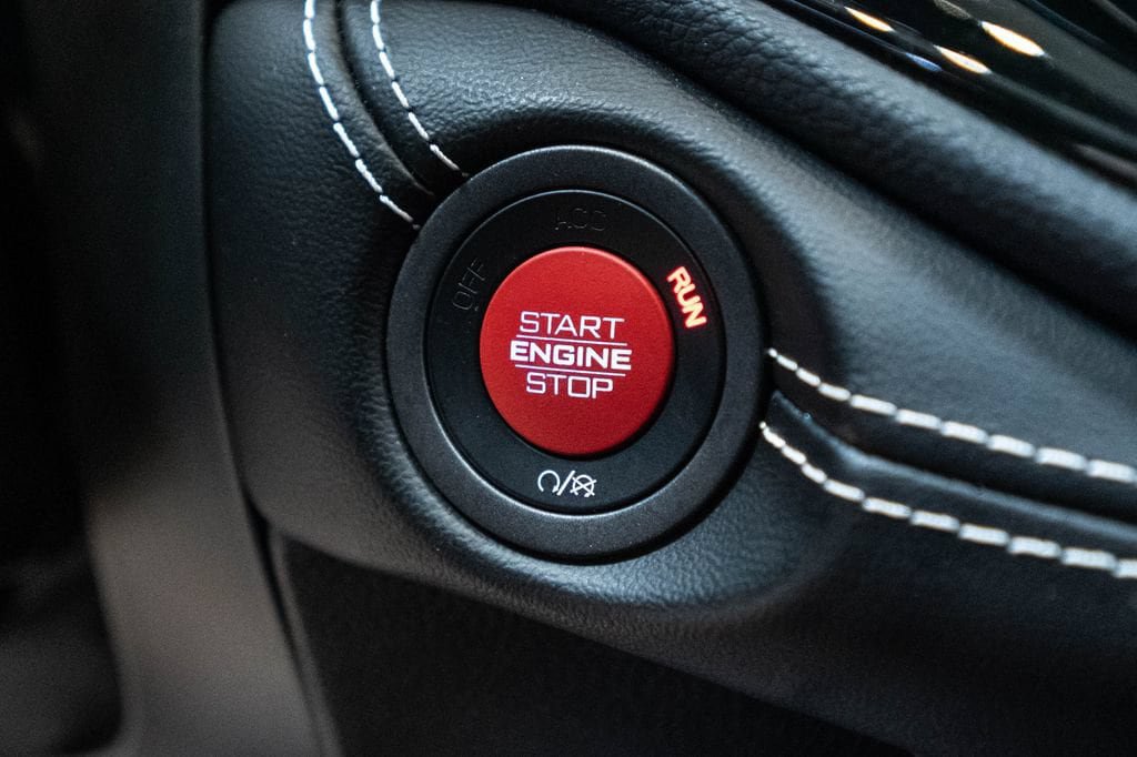 Used 2021 Dodge Durango SRT Hellcat w/ Technology Group AWD/4WD image 30
