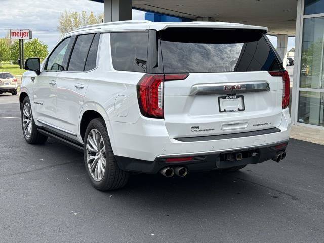 Used 2021 GMC Yukon Denali w/ Denali Premium Package AWD/4WD image 4