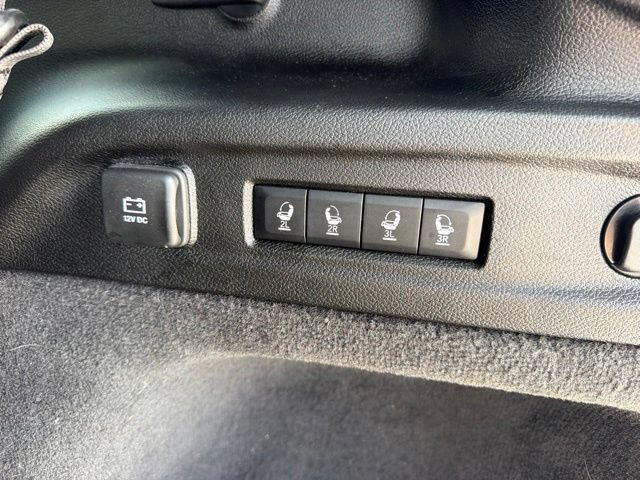 Used 2023 Jeep Grand Cherokee L Overland AWD/4WD image 17