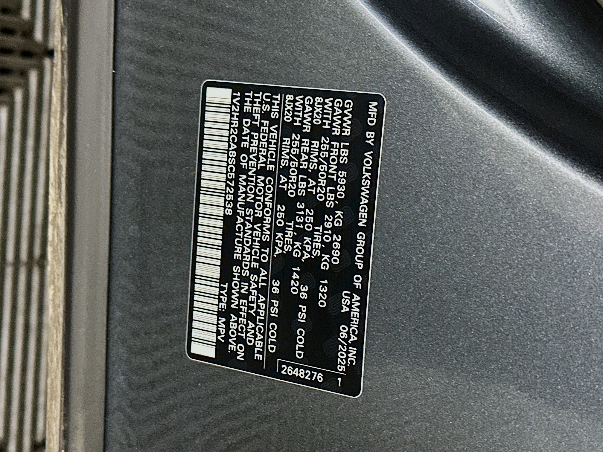 Used 2025 Volkswagen Atlas SE image 12