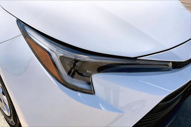 Certified 2024 Toyota Corolla LE image 28