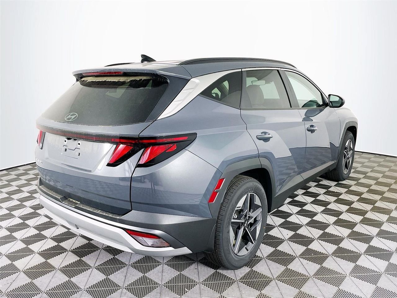 New 2026 Hyundai Tucson SEL FWD image 8