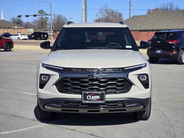 New 2026 Chevrolet TrailBlazer ACTIV w/ Convenience Package AWD/4WD video 2