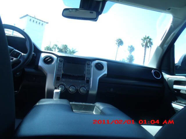 Used 2018 Toyota Tundra SR image 22