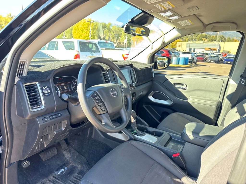 Used 2022 Nissan Frontier SV image 25