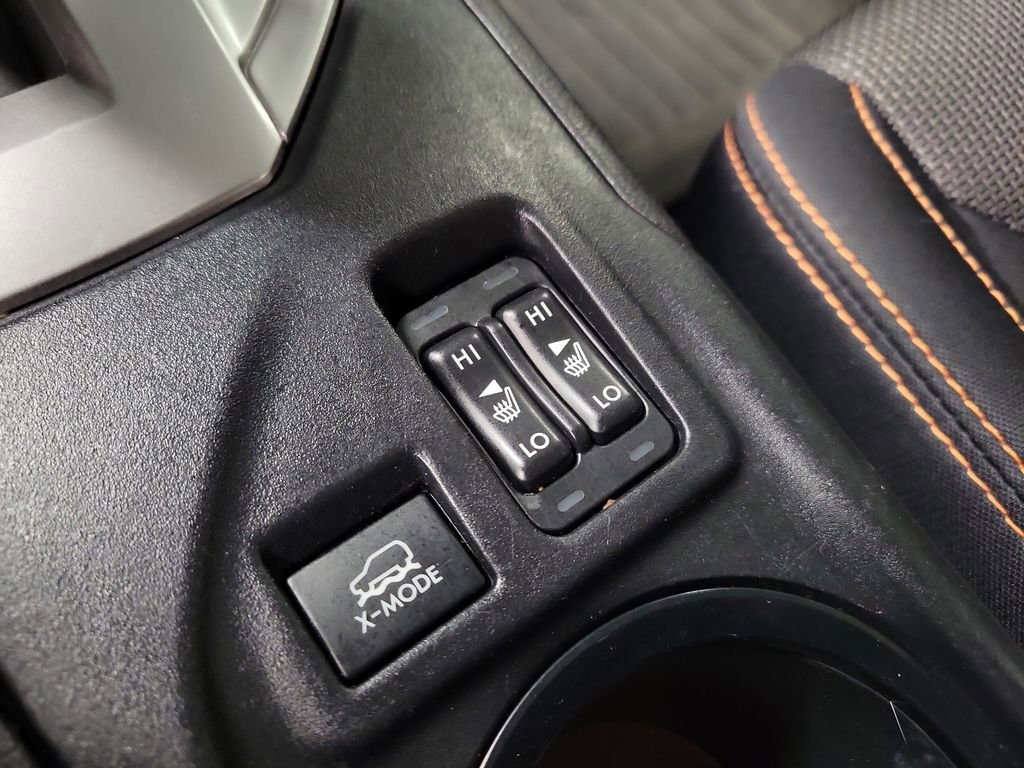 Used 2021 Subaru Crosstrek 2.0i Premium image 16