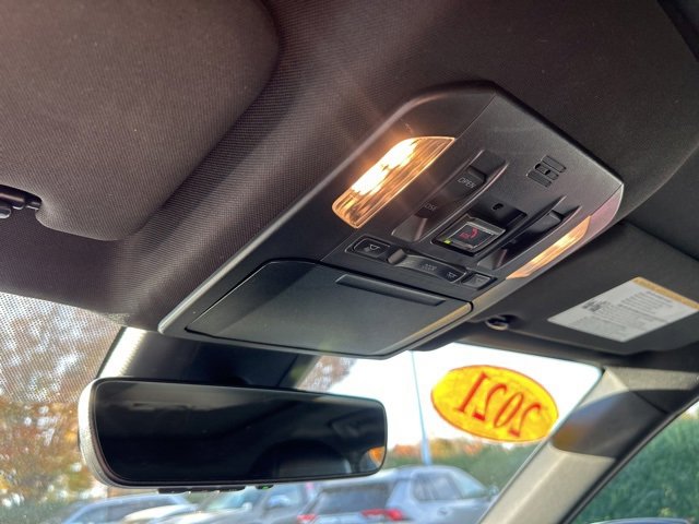 Used 2021 Toyota Highlander XSE image 31