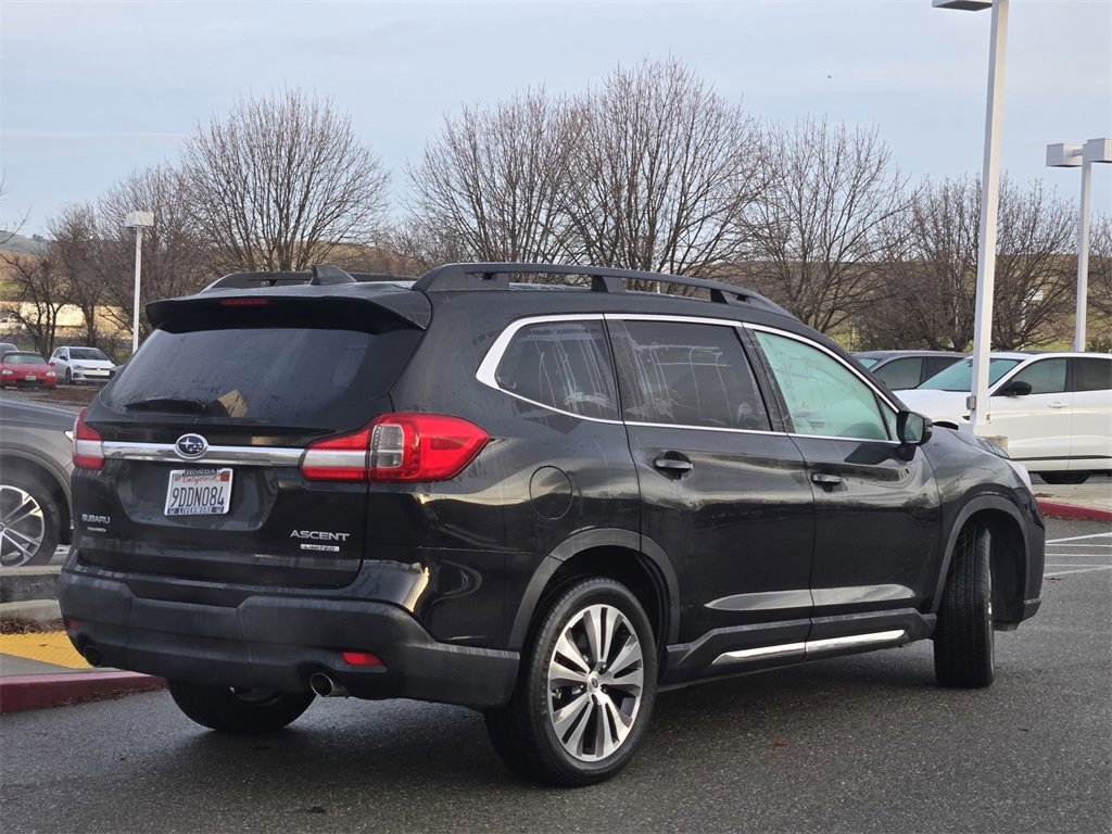Used 2022 Subaru Ascent Limited image 4