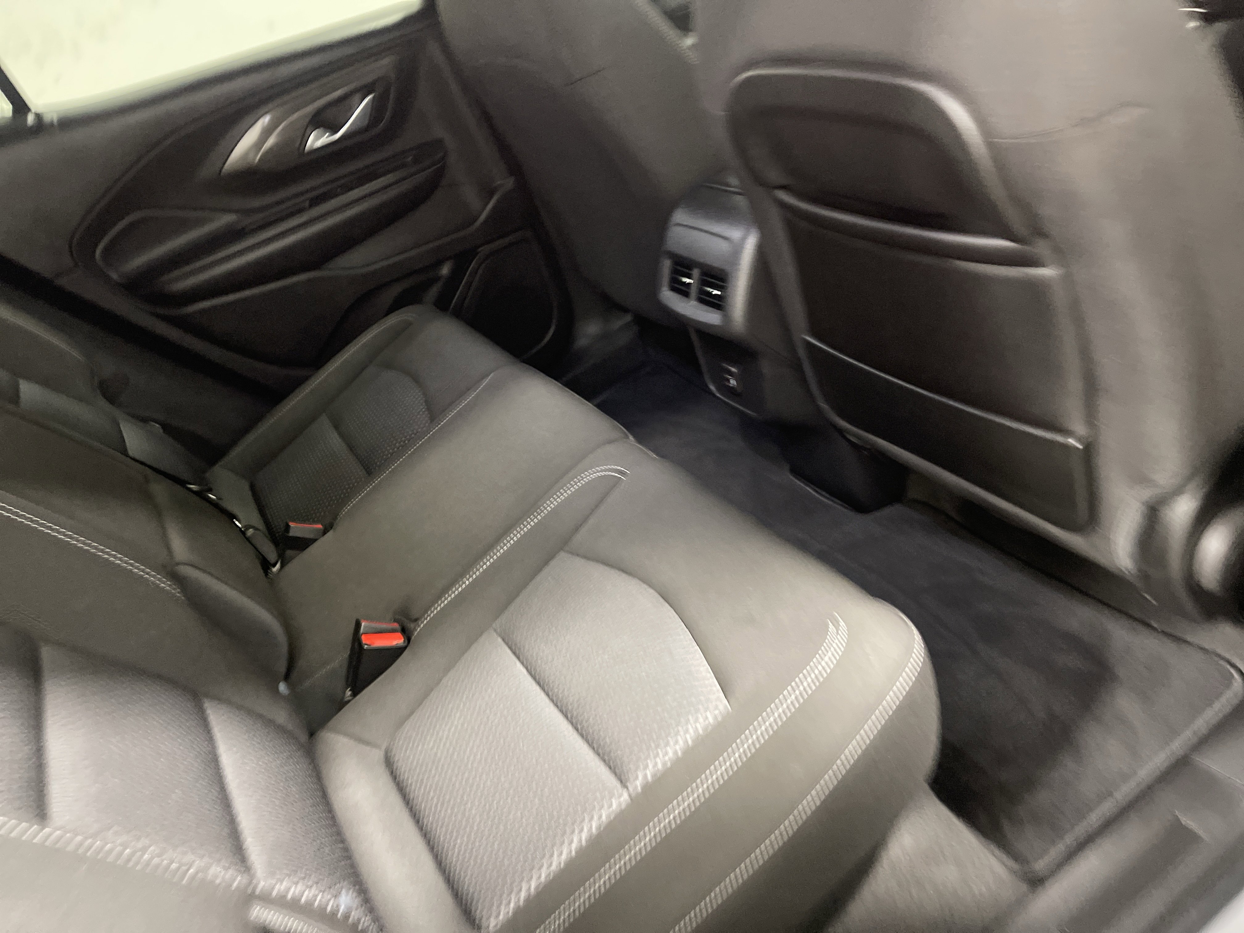 Used 2023 GMC Terrain SLE w/ Driver Convenience Package FWD image 22