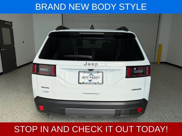 New 2026 Jeep Cherokee Laredo image 4