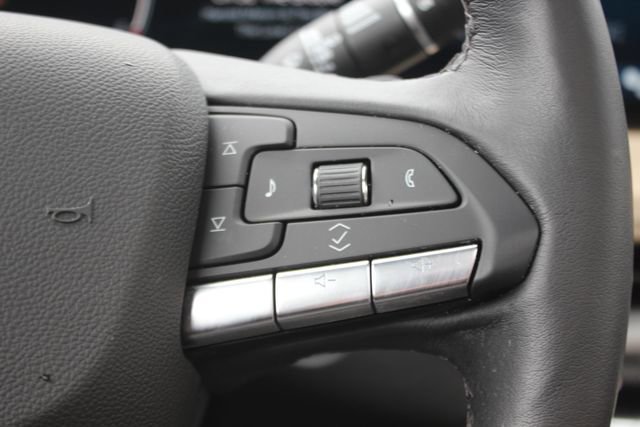 Used 2024 Cadillac XT4 Premium Luxury w/ Cold Weather Package image 15