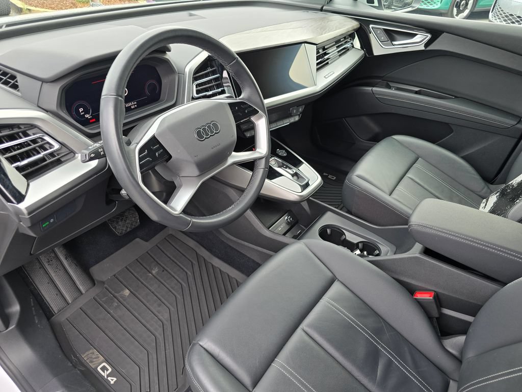 Used 2023 Audi Q4 e-tron Premium w/ Premium Plus RWD image 10