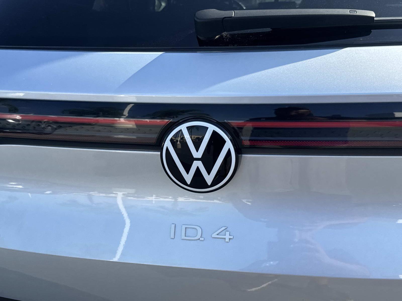 Used 2022 Volkswagen ID.4 Pro image 5