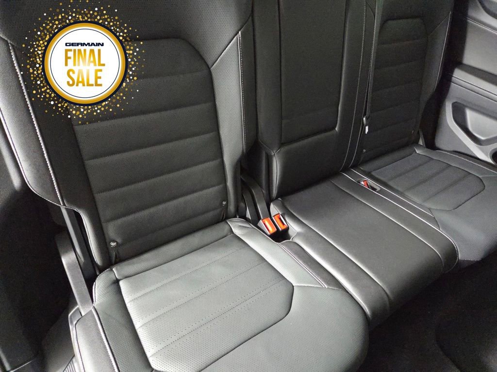 Certified 2025 Volkswagen Atlas Cross Sport SEL R-Line image 14