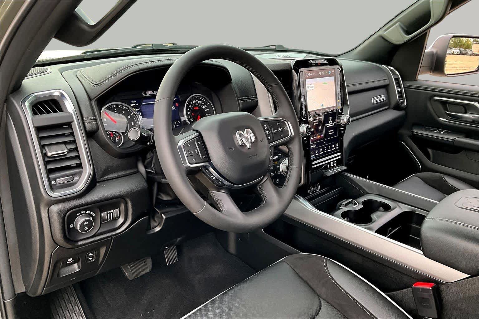 Used 2026 RAM 1500 Laramie AWD/4WD image 18