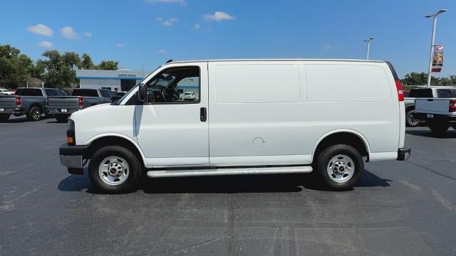 Certified 2024 GMC Savana 2500 w/ Driver Convenience Package RWD image 5