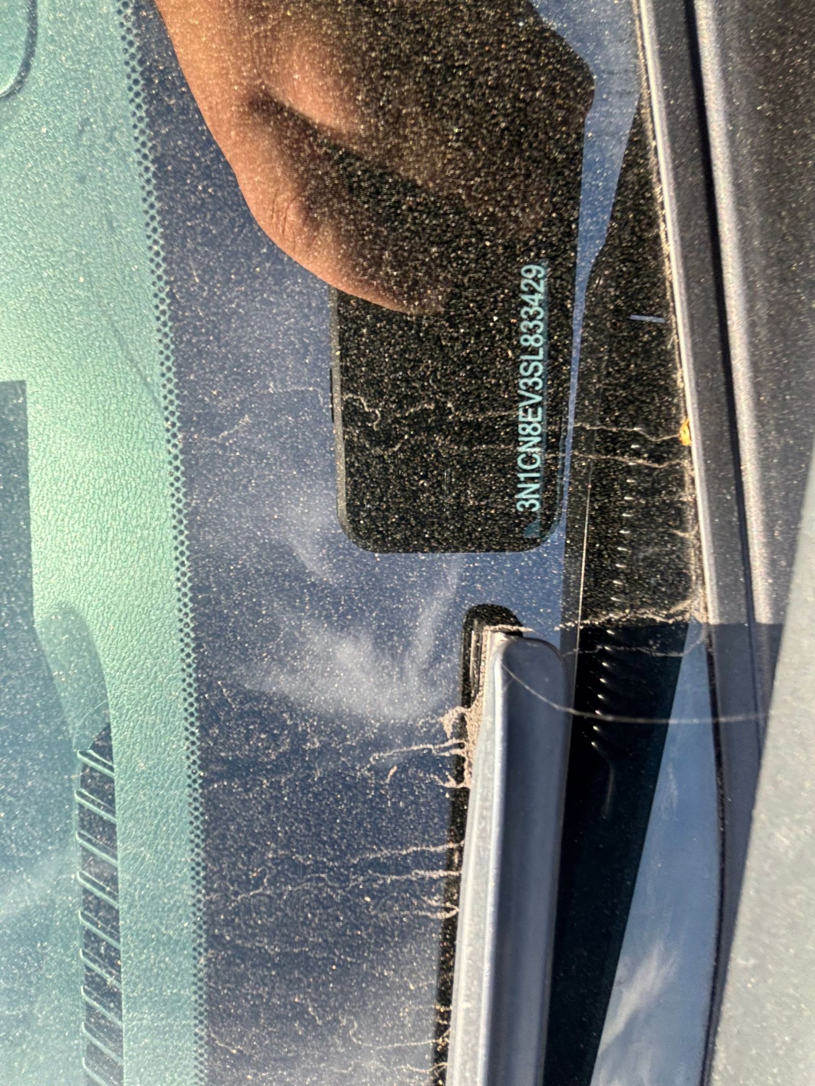 Used 2025 Nissan Versa SV image 10