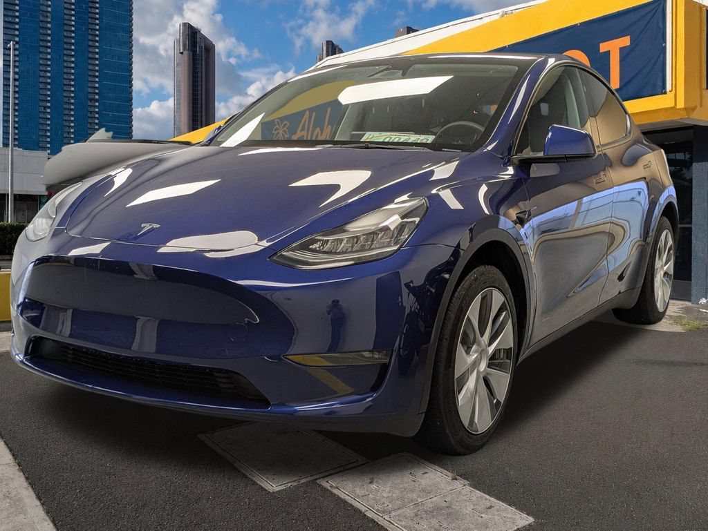 Used 2023 Tesla Model Y AWD 360° Tour