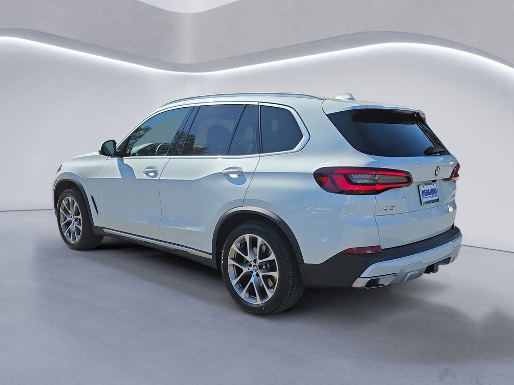 Certified 2023 BMW X5 xDrive40i AWD/4WD image 5