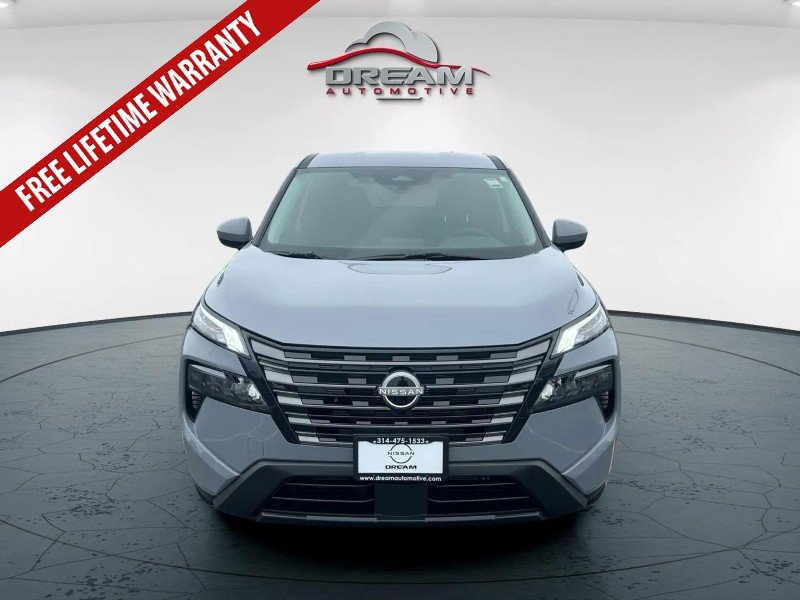 New 2026 Nissan Rogue SV AWD/4WD image 2