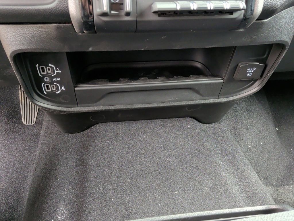 New 2026 RAM 2500 Tradesman AWD/4WD image 31