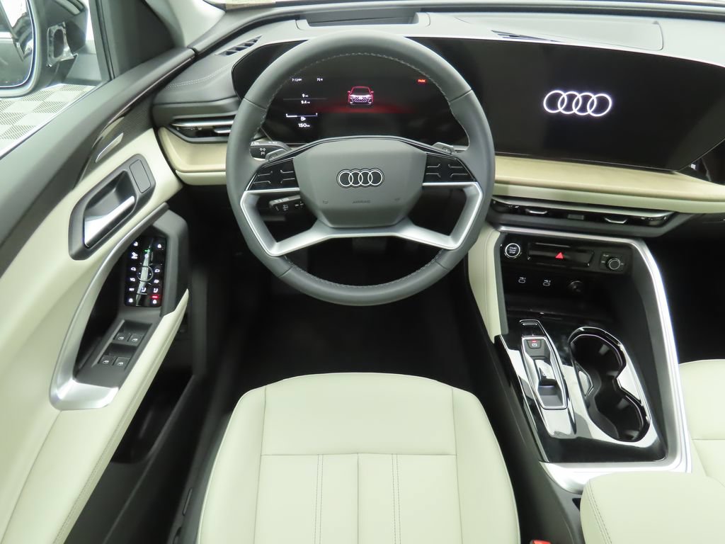 Used 2025 Audi Q5 Premium Plus w/ Premium Plus AWD/4WD image 12