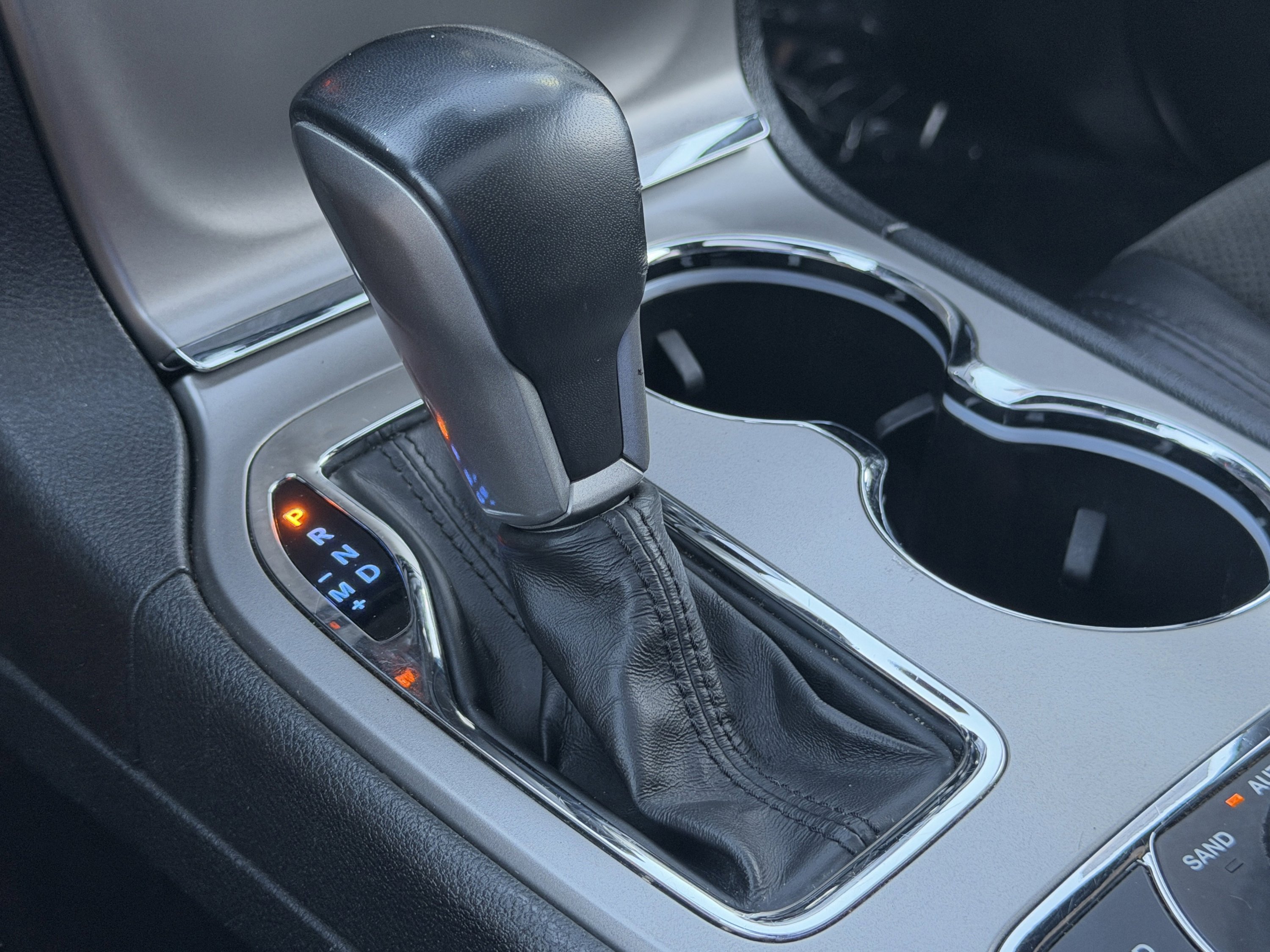 Used 2020 Jeep Grand Cherokee Altitude image 69