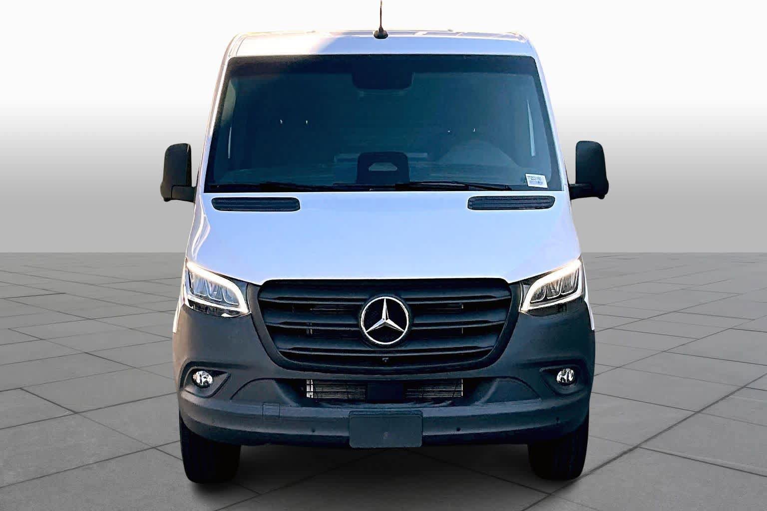 New 2026 Mercedes-Benz Sprinter 2500 image 3
