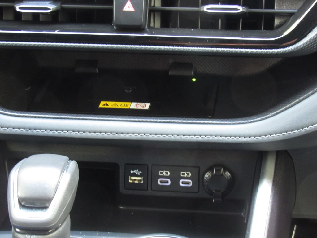 Certified 2025 Toyota Highlander XSE AWD/4WD image 32