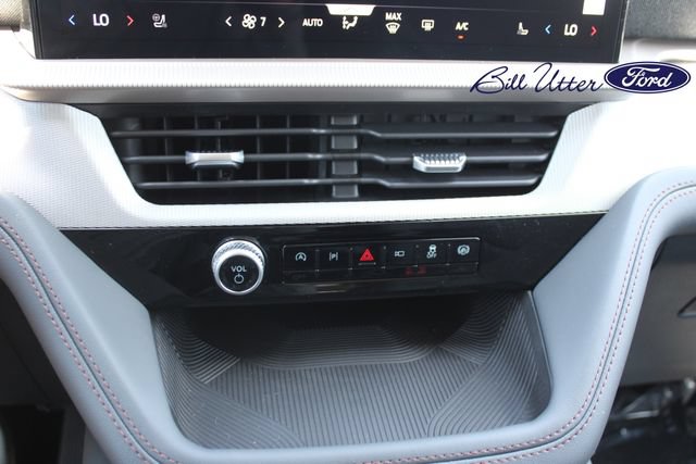 New 2026 Ford Explorer Active w/ Active Comfort Package RWD image 14