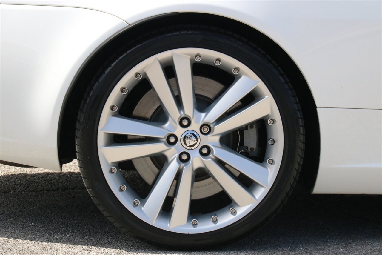 Used 2014 Jaguar XKR R image 35