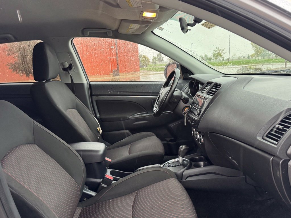 Used 2017 Mitsubishi Outlander Sport ES FWD image 22