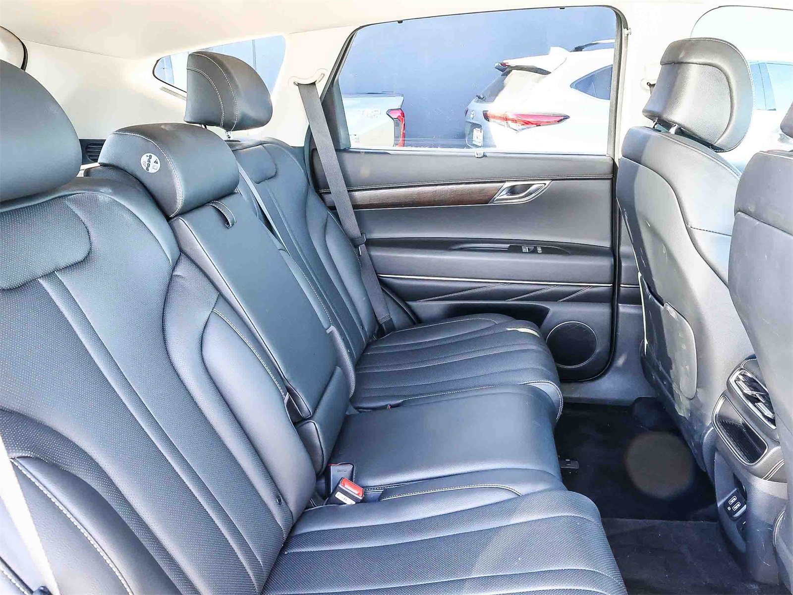 Used 2024 Genesis GV80 2.5T image 19