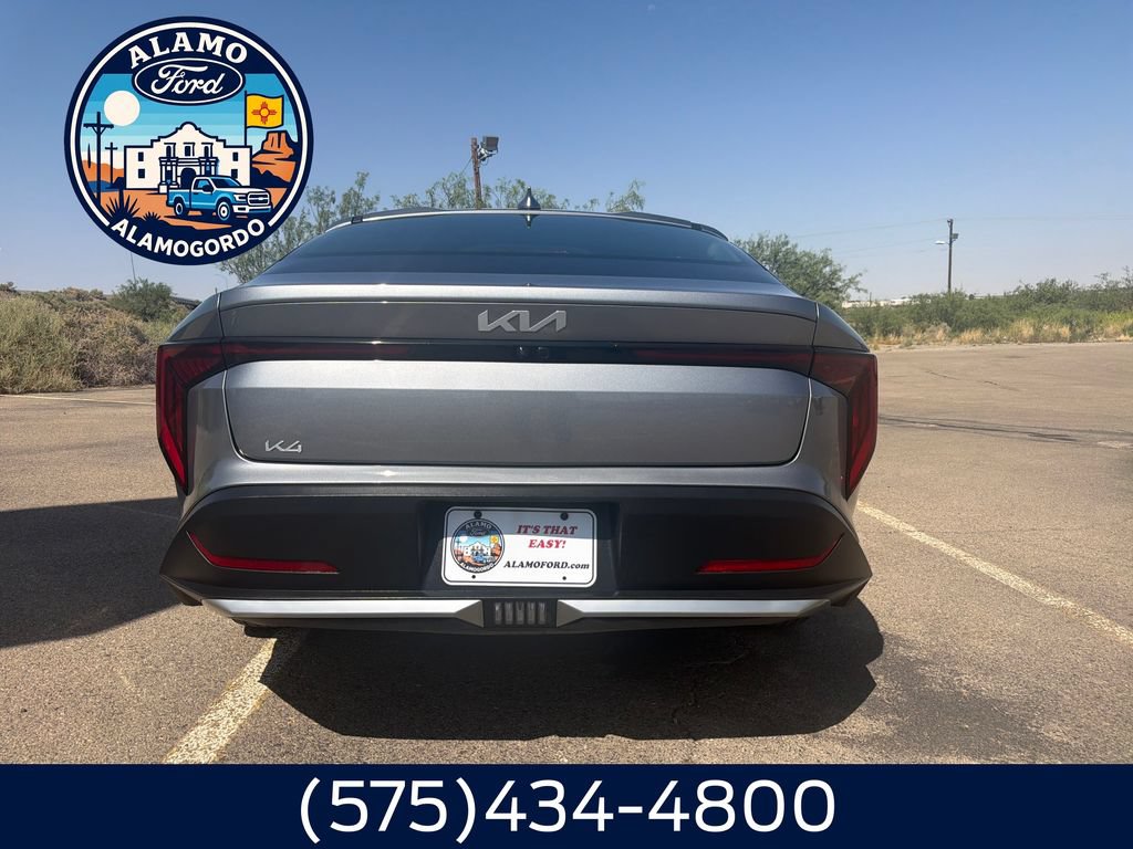 Used 2025 Kia K4 LXS FWD image 4