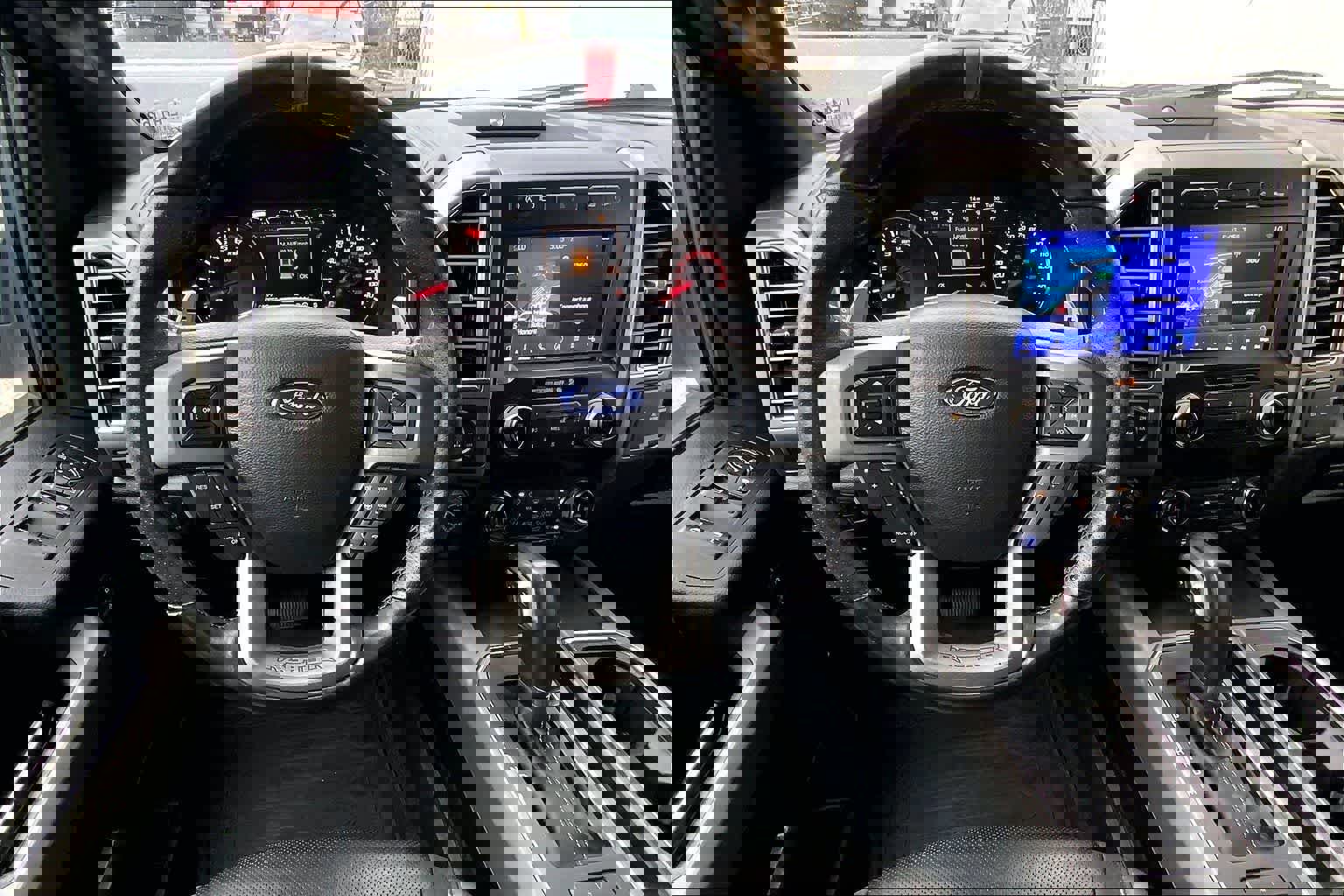 Used 2020 Ford F150 Raptor w/ Equipment Group 802A Luxury image 15