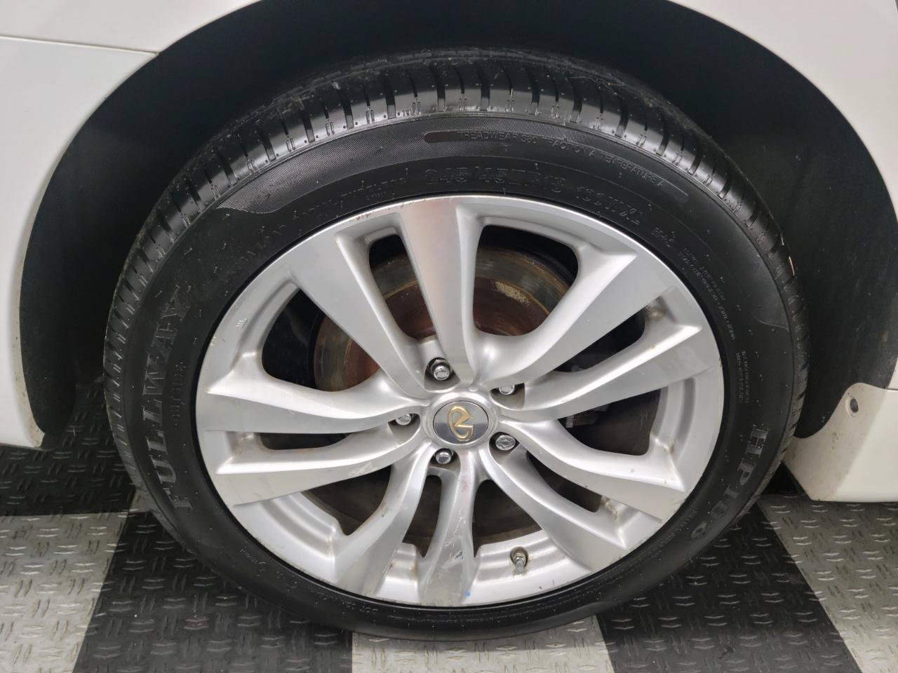 Used 2010 INFINITI M35 x w/ Technology Pkg AWD/4WD image 27