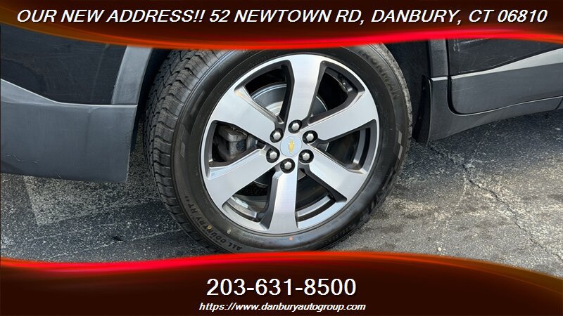 Used 2020 Chevrolet Traverse LT w/ LT Premium Package AWD/4WD image 9
