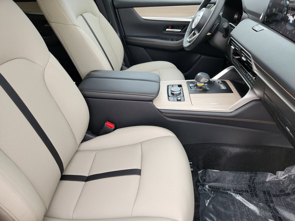 New 2026 MAZDA CX-90 Plug-In Hybrid w/Premium Sport AWD/4WD image 5
