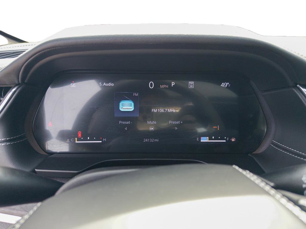 Used 2023 Jeep Grand Cherokee Overland w/ Luxury Tech Group IV image 14