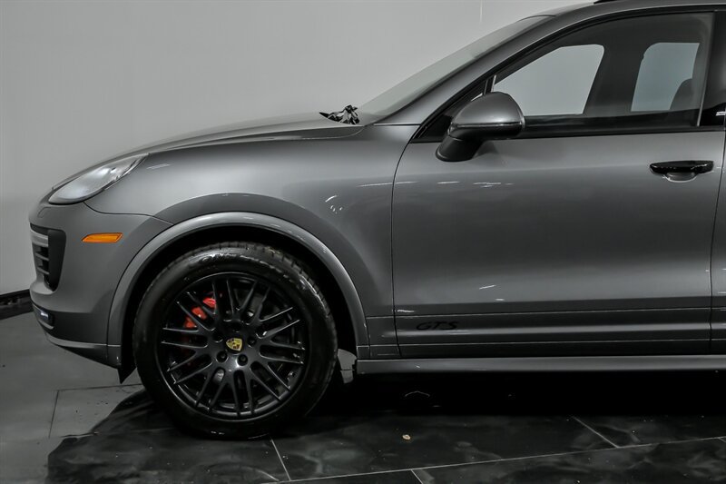 Used 2017 Porsche Cayenne GTS AWD/4WD image 6